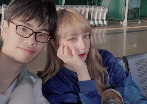 认识六个月的奔现 令人羡慕的SOUL情侣跨国恋爱